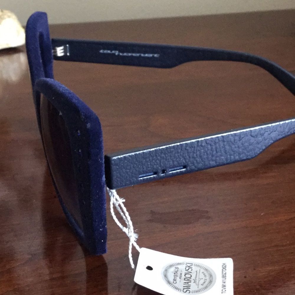 ITALIA SUNGLASSES VELVET BLUE WITH CRYSTAL - Picture 4 of 8